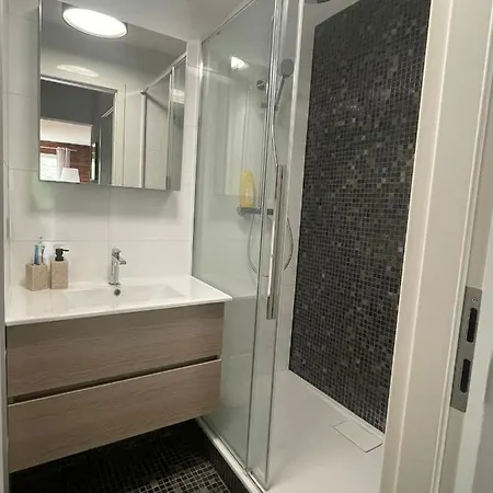 Apartment Le Lihamwood